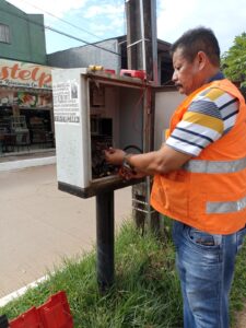 Mantenimiento preventivo de unidades semafóricas en San José del Guaviare